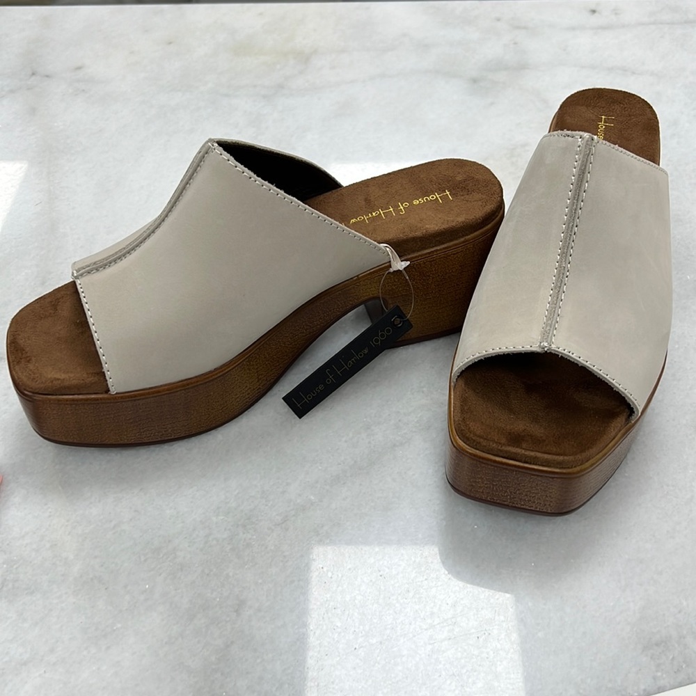 NWT House of Harlow 1960 Leather Platform Sandals – Sizes 9.5